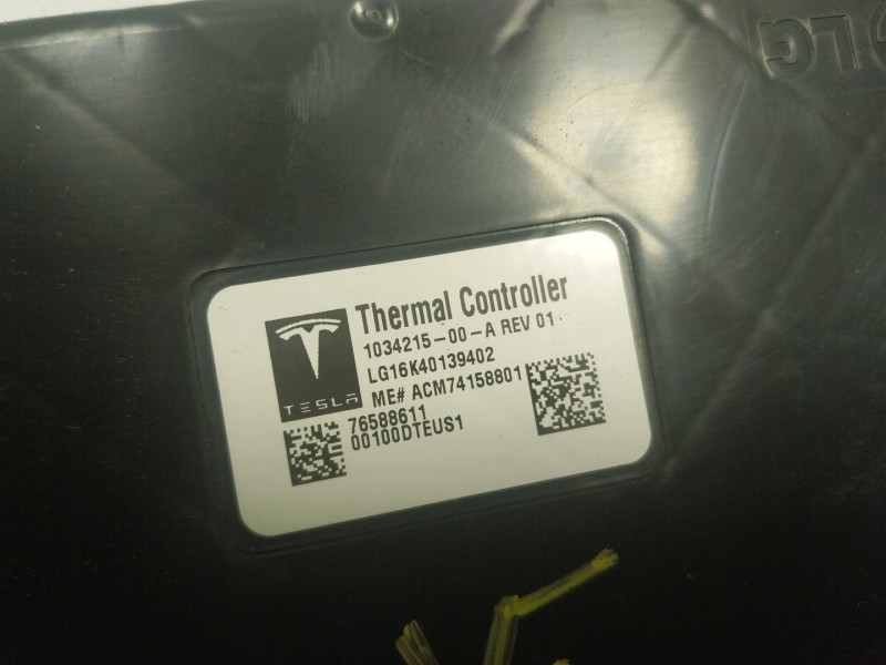 Recambio de modulo electronico para tesla model s p referencia OEM IAM  103421500A 