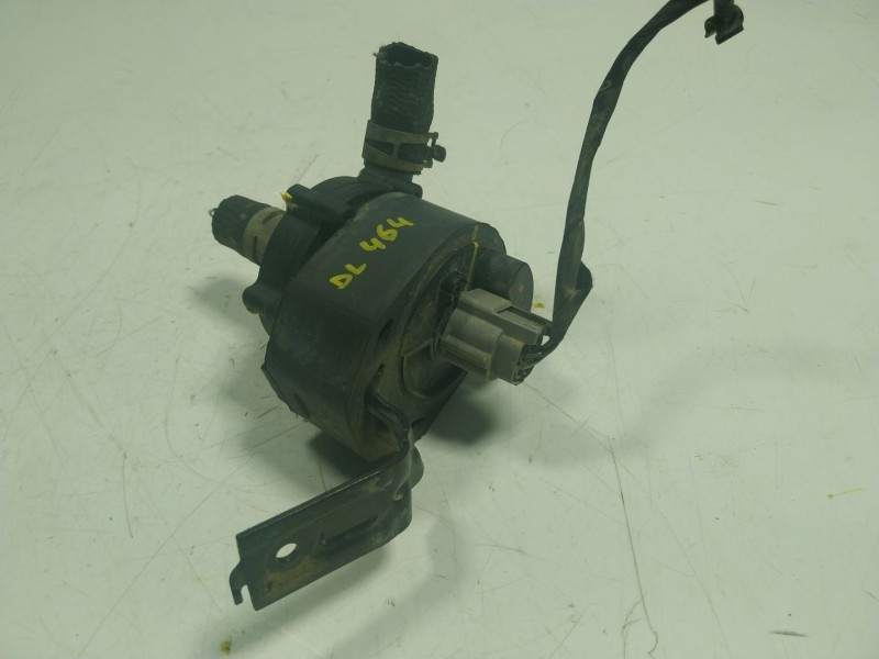 Recambio de bomba agua para tesla model s p referencia OEM IAM  103534800F 