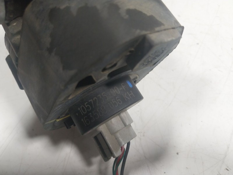 Recambio de bomba agua para tesla model s p referencia OEM IAM  105723500F 