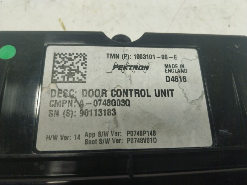 Recambio de modulo electronico para tesla model s p referencia OEM IAM  100310100E 