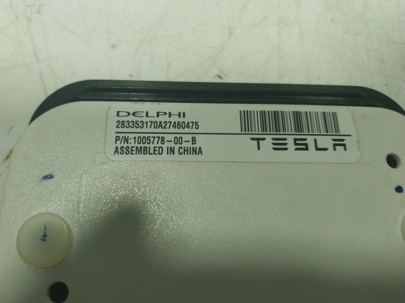 Recambio de modulo electronico para tesla model s p referencia OEM IAM  100577800B 