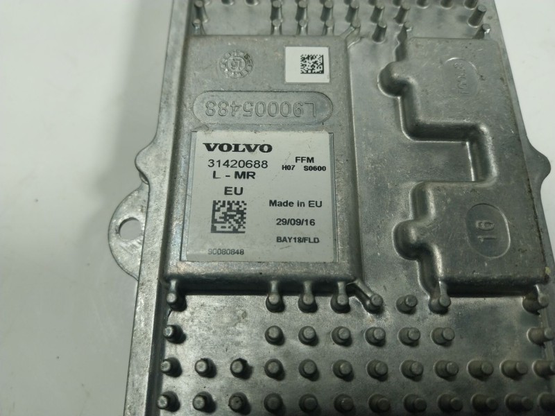 Recambio de centralita faros xenon para volvo xc90 excellence plug-in hybrid awd referencia OEM IAM  31420688 