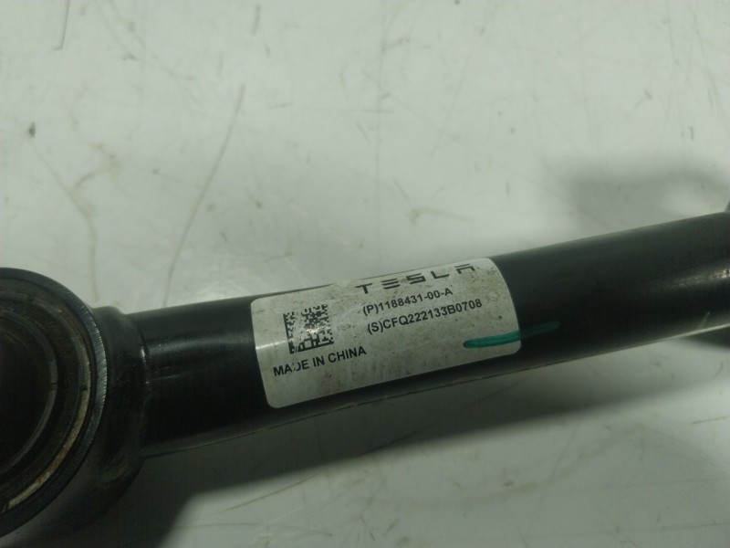 Recambio de brazo suspension superior trasero derecho para tesla y referencia OEM IAM  118843100A 