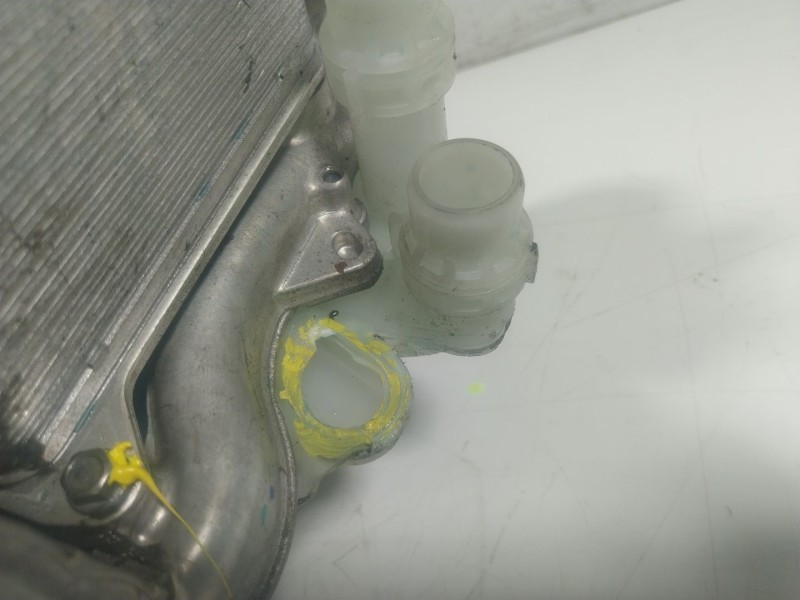 Recambio de bomba agua para tesla y referencia OEM IAM  1547595A2F 