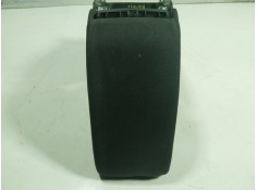 Recambio de apoyabrazos central para skoda yeti 1.2 tsi referencia OEM IAM    2