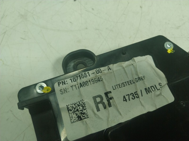 Recambio de maneta exterior delantera derecha para tesla model s p referencia OEM IAM  107188100A 