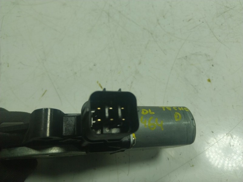 Recambio de motor techo electrico para tesla model s p referencia OEM IAM  ED466X28 