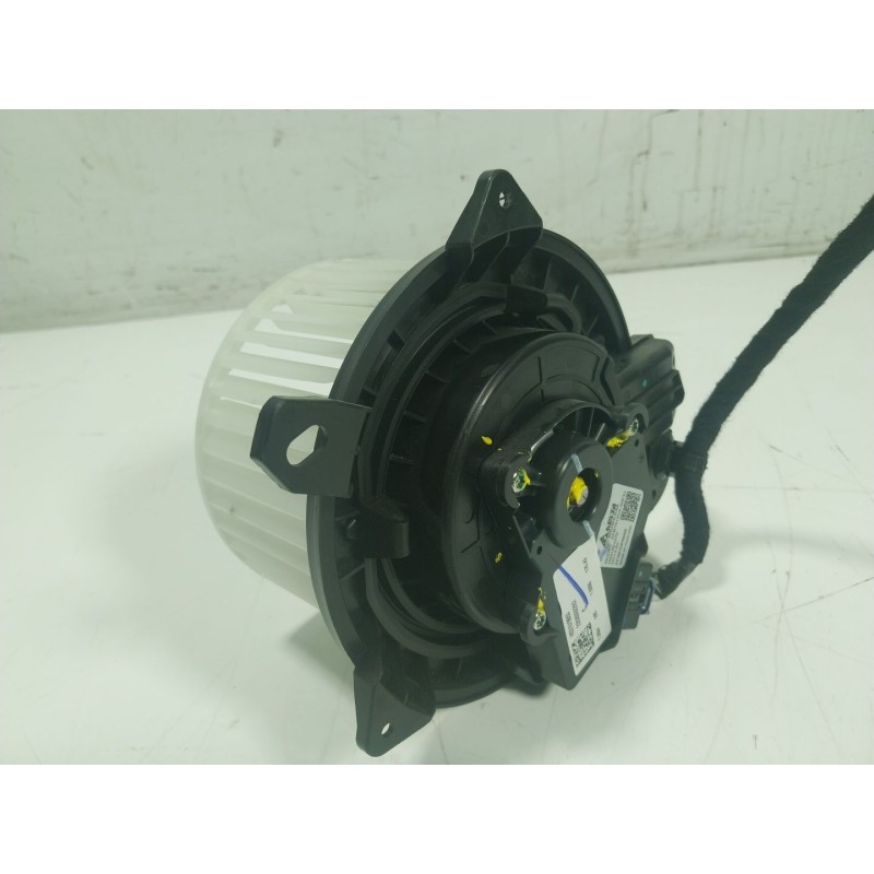 Recambio de motor calefaccion para tesla y referencia OEM IAM  H031519053 