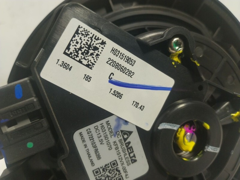 Recambio de motor calefaccion para tesla y referencia OEM IAM  H031519053 