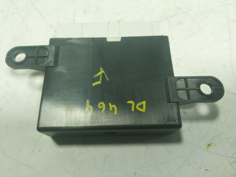 Recambio de modulo electronico para tesla model s p referencia OEM IAM  110030800A 