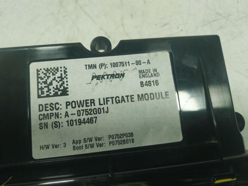 Recambio de modulo electronico para tesla model s p referencia OEM IAM  100751100A 