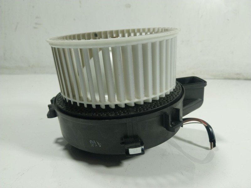 Recambio de motor calefaccion para volvo xc90 excellence plug-in hybrid awd referencia OEM IAM  0130309504 