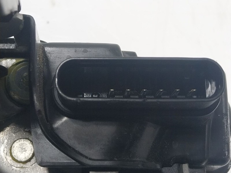 Recambio de cerradura puerta delantera izquierda para volvo xc90 excellence plug-in hybrid awd referencia OEM IAM   