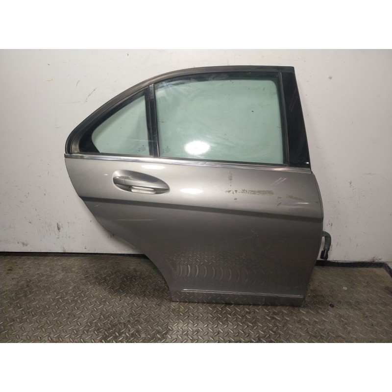 Recambio de puerta trasera derecha para mercedes-benz clase c (w204) berlina 2.1 cdi cat referencia OEM IAM   
