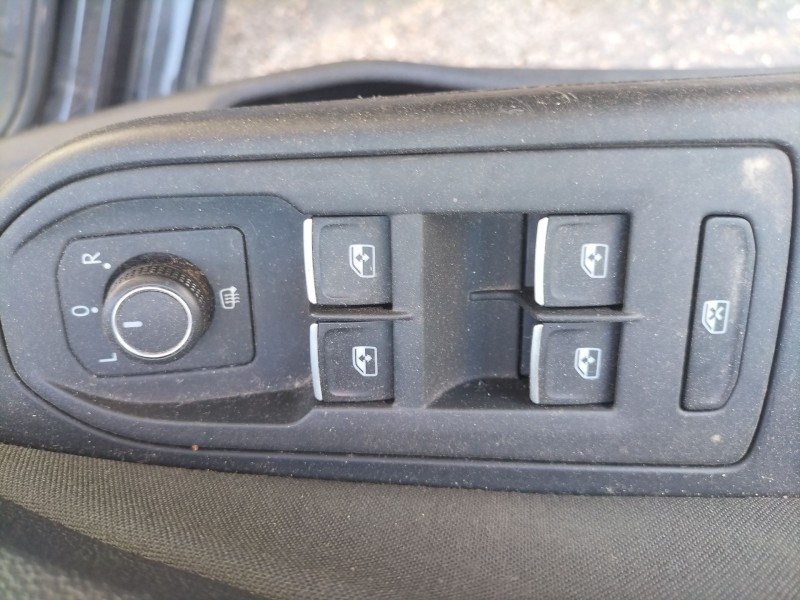 volkswagen golf viii (cd1) del año 2003