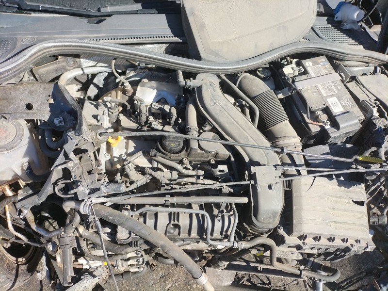 volkswagen golf viii (cd1) del año 2003