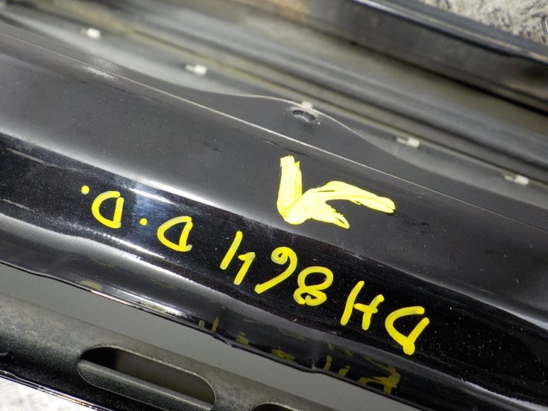 Recambio de puerta delantera derecha para mercedes-benz clase m (w164) 3.5 v6 cat referencia OEM IAM A1647200205  