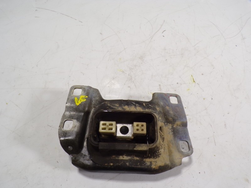 Recambio de soporte motor izquierdo para ford kuga (cbv) titanium referencia OEM IAM 1798908  