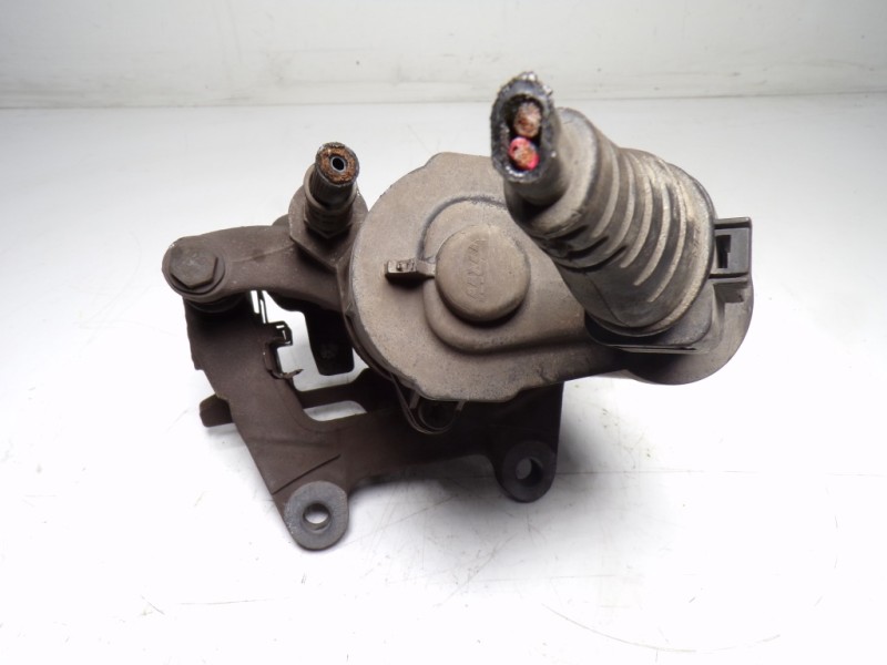 Recambio de pinza freno trasera izquierda para audi a6 berlina (4f2) 2.0 tdi referencia OEM IAM 4F0615403F  