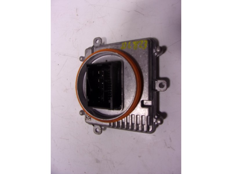 Recambio de centralita faros xenon para volkswagen taigo 1.0 tsi referencia OEM IAM  992941571 