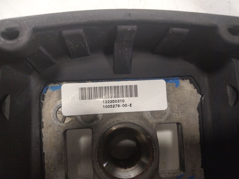 Recambio de volante para tesla model s p referencia OEM IAM  1222D0310 