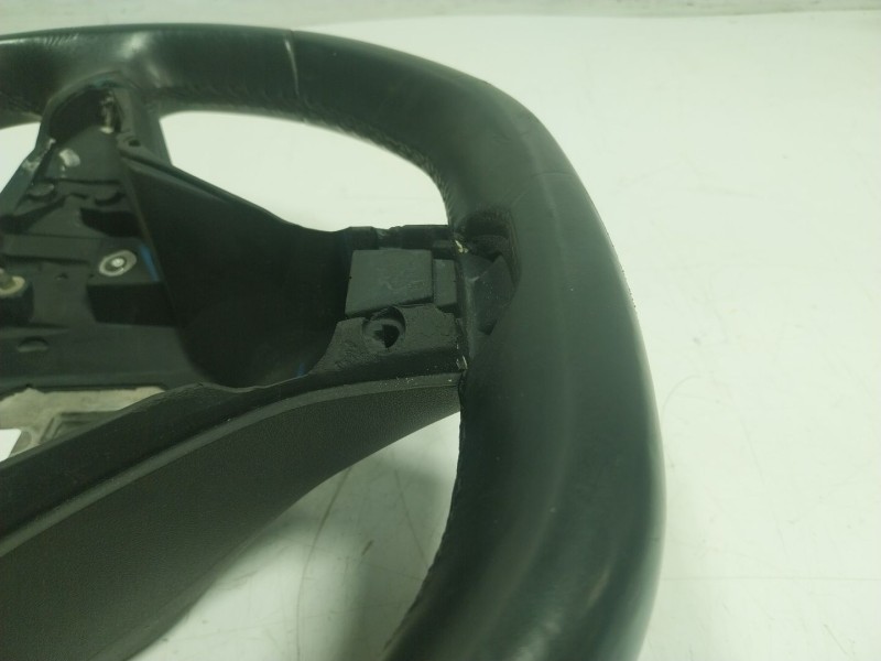 Recambio de volante para tesla model s p referencia OEM IAM  1222D0310 