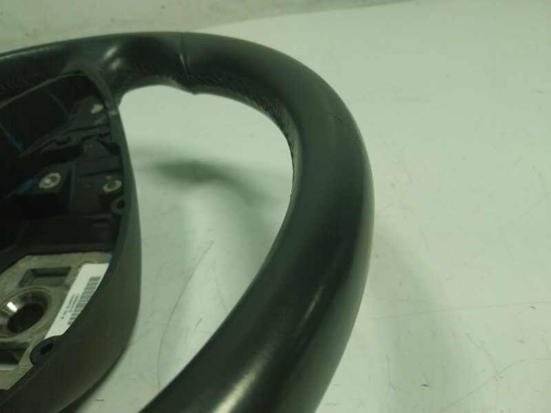 Recambio de volante para tesla model s p referencia OEM IAM  1222D0310 