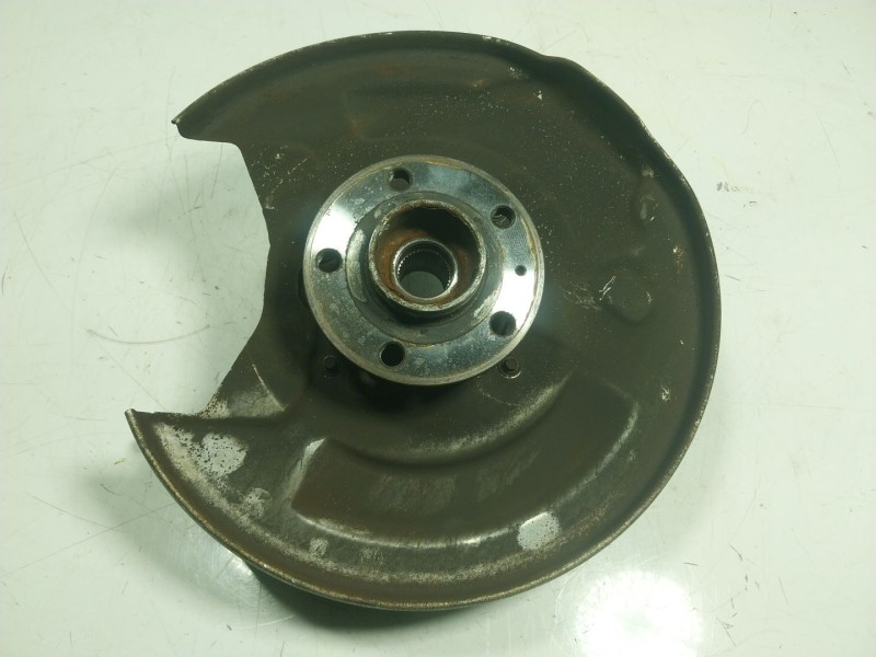 Recambio de mangueta trasera derecha para volvo xc90 excellence plug-in hybrid awd referencia OEM IAM   