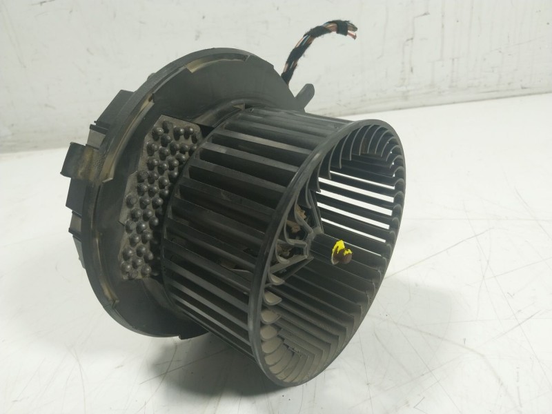 Recambio de motor calefaccion para volkswagen tiguan (5n1) 2.0 tdi referencia OEM IAM  3C1820015N 