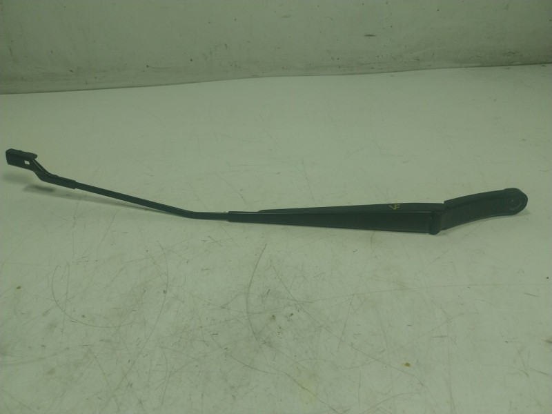 Recambio de brazo limpia delantero derecho para volkswagen arteon (3h7, 3h8) 2.0 tdi referencia OEM IAM   