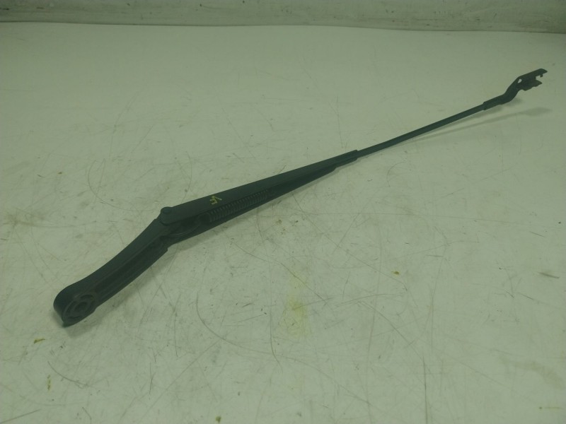 Recambio de brazo limpia delantero derecho para volkswagen arteon (3h7, 3h8) 2.0 tdi referencia OEM IAM   