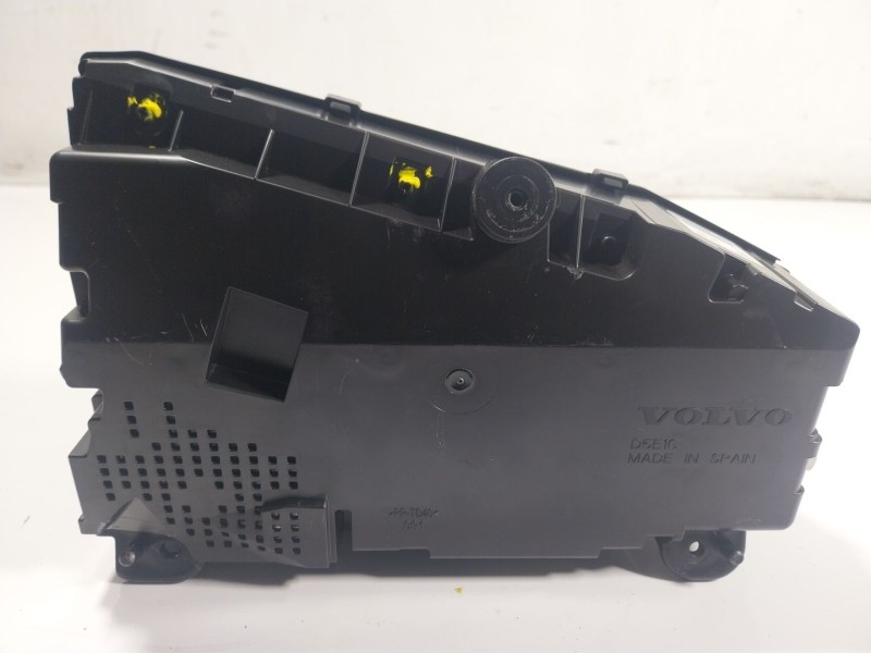 Recambio de cuadro instrumentos para volvo xc90 excellence plug-in hybrid awd referencia OEM IAM  31665398 