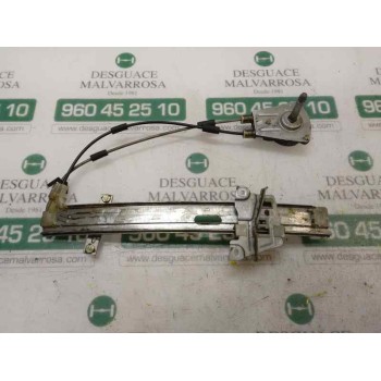 ELEVALUNAS DELANTERO DERECHO 