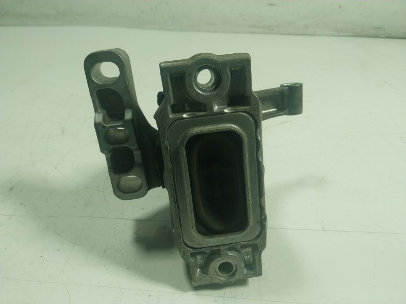 Recambio de soporte motor derecho para volkswagen tiguan (5n1) 2.0 tdi referencia OEM IAM   