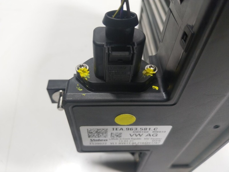 Recambio de resistencia calefaccion para audi q4 e-tron aq4e f4bac3 referencia OEM IAM  1EA963581 