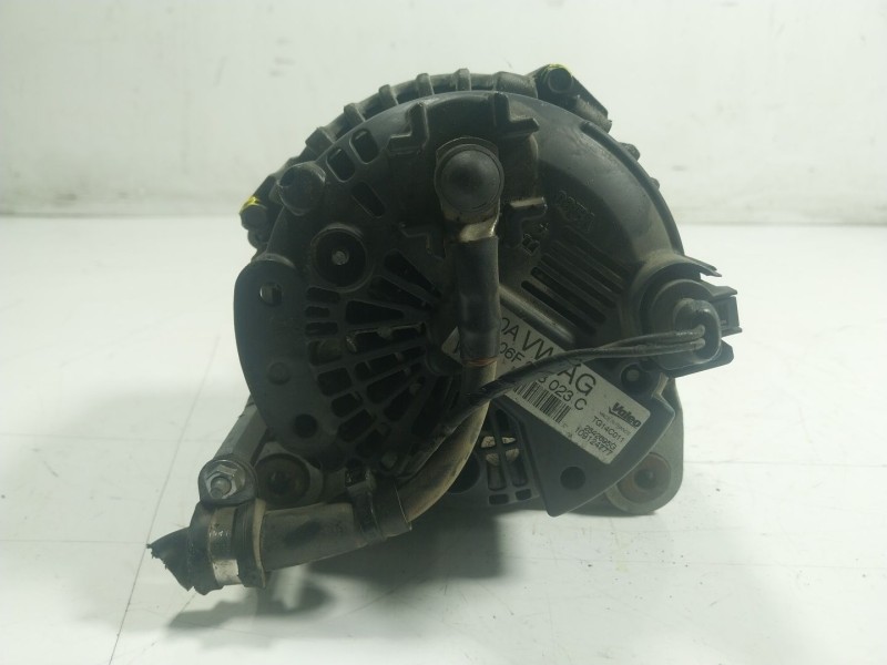 Recambio de alternador para volkswagen tiguan (5n1) 2.0 tdi referencia OEM IAM  06F903023 