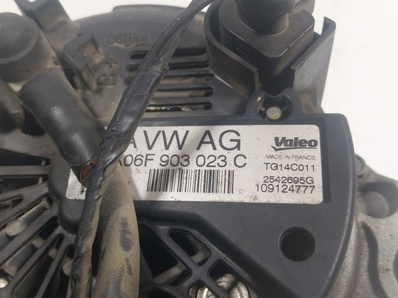 Recambio de alternador para volkswagen tiguan (5n1) 2.0 tdi referencia OEM IAM  06F903023 