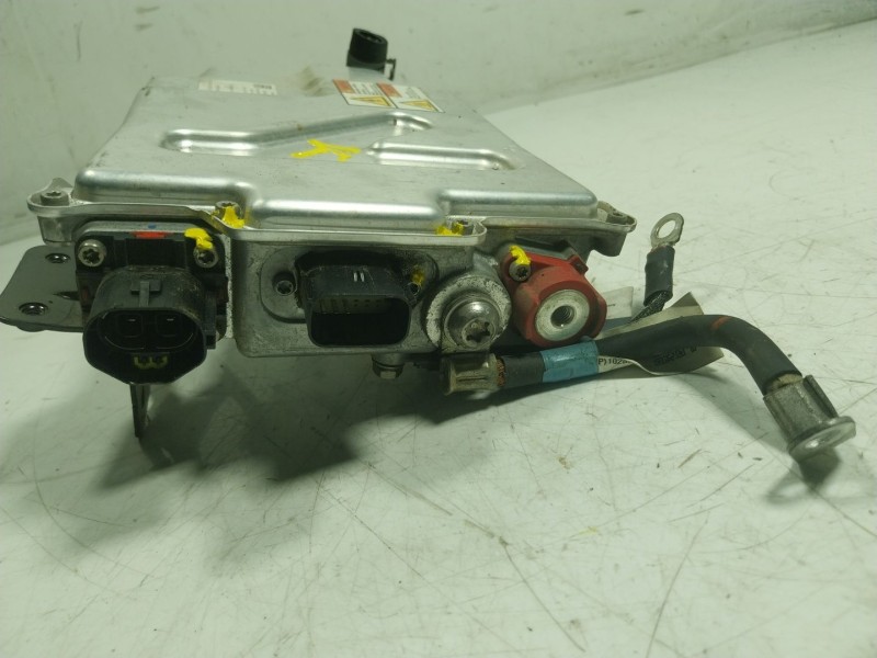 Recambio de convertidor de voltaje para tesla model s p referencia OEM IAM  102866500E 