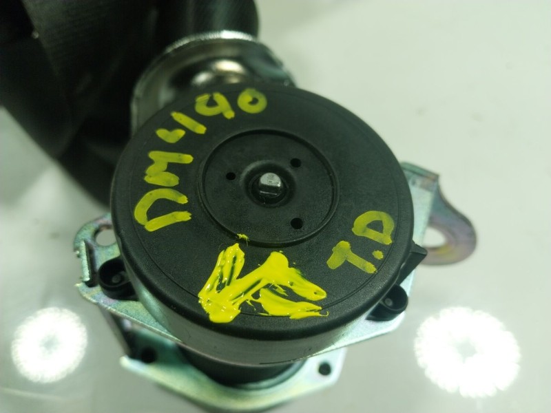 Recambio de cinturon seguridad trasero derecho para skoda yeti 1.2 tsi referencia OEM IAM  5L6857447 