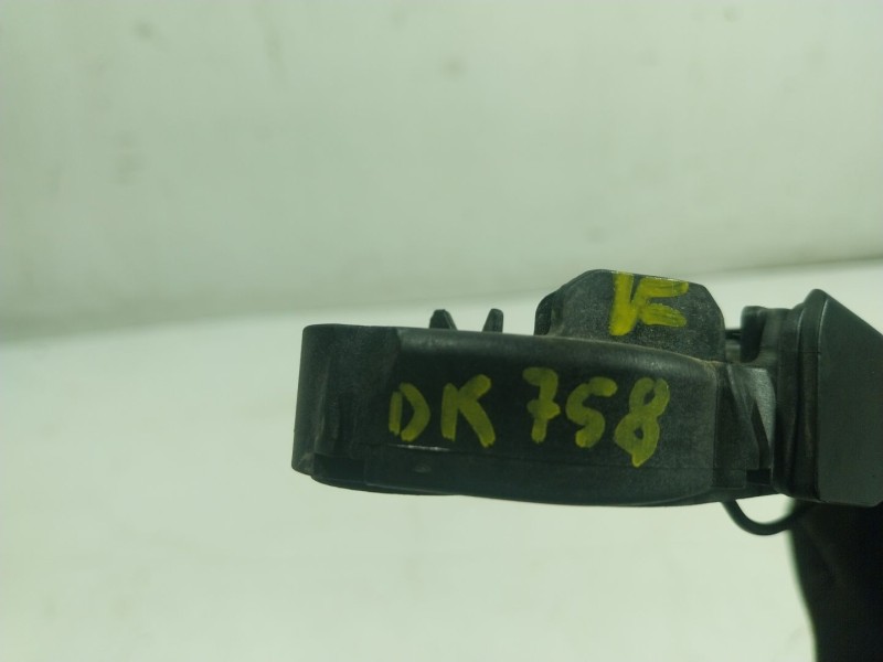 Recambio de brazo limpia trasero para audi q4 e-tron aq4e f4bac3 referencia OEM IAM   