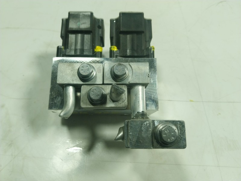 Recambio de valvula aire adicional para audi q4 e-tron aq4e f4bac3 referencia OEM IAM  1EA816681 