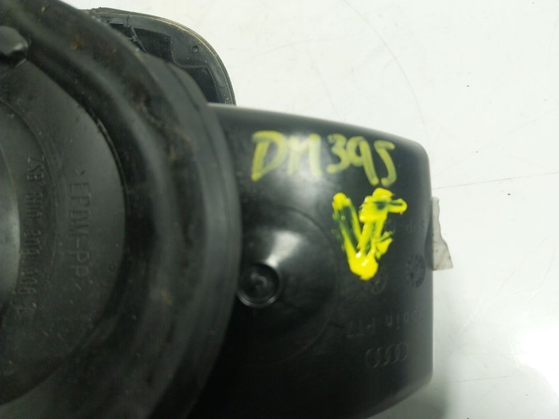 Recambio de tapa combustible para audi q3 (8ug) 2.0 16v tdi referencia OEM IAM   