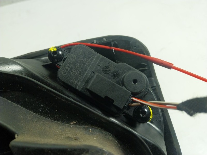 Recambio de tapa combustible para audi q3 (8ug) 2.0 16v tdi referencia OEM IAM   