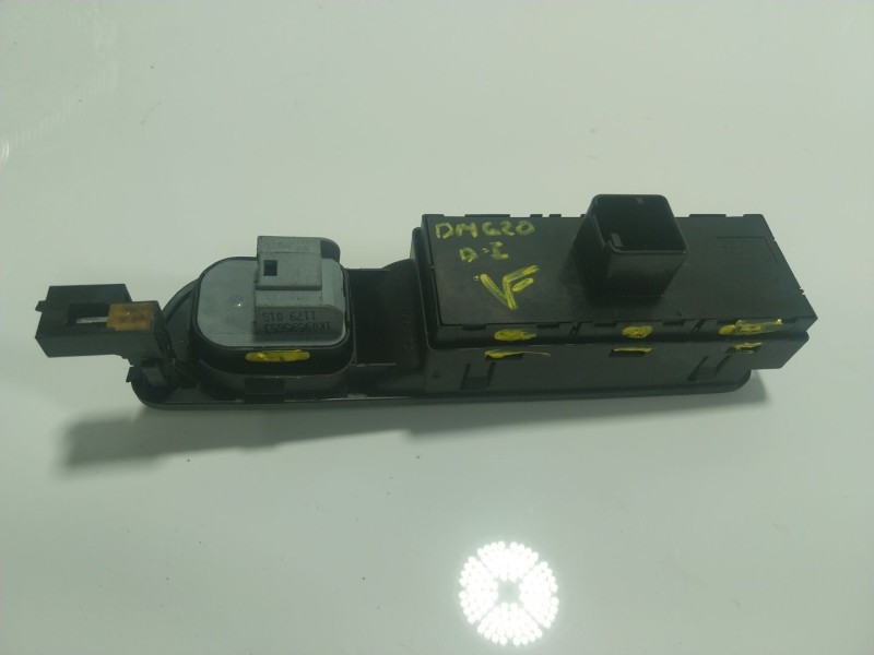 Recambio de mando elevalunas delantero izquierdo para volkswagen tiguan (5n1) 2.0 tdi referencia OEM IAM  1K4959857B 