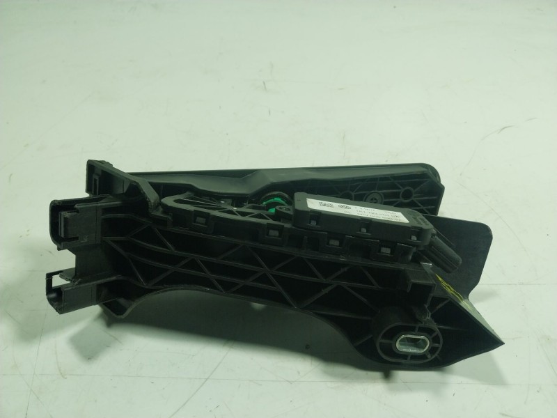 Recambio de potenciometro pedal para audi q3 (8ug) 2.0 16v tdi referencia OEM IAM  1K1723503 