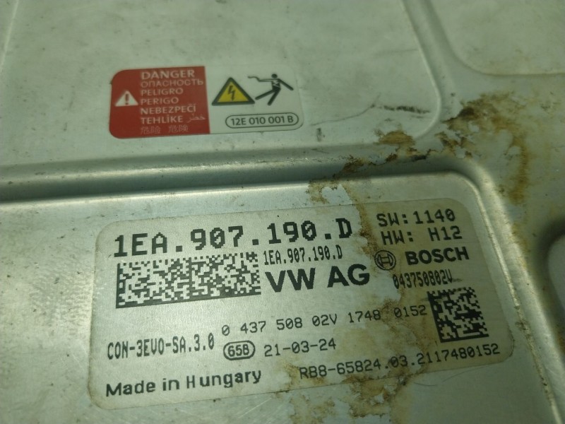 Recambio de convertidor de voltaje para audi q4 e-tron aq4e f4bac3 referencia OEM IAM  1EA907190D 