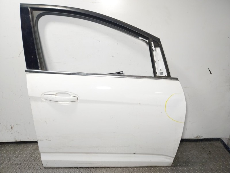 Recambio de puerta delantera derecha para ford c-max 1.6 tdci cat referencia OEM IAM 1879660  1928067