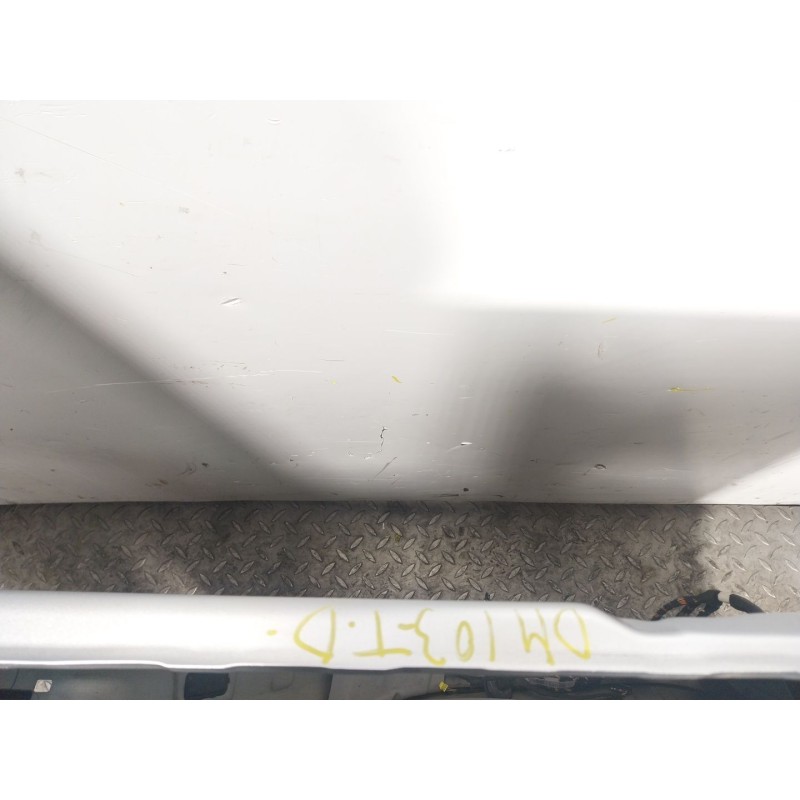 Recambio de puerta trasera derecha para mercedes-benz clase m (w164) 6.2 v8 cat referencia OEM IAM   