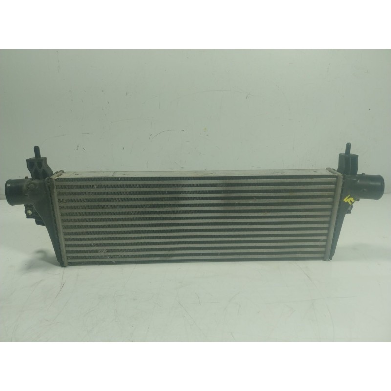 Recambio de intercooler para toyota hilux referencia OEM IAM  2640345101 