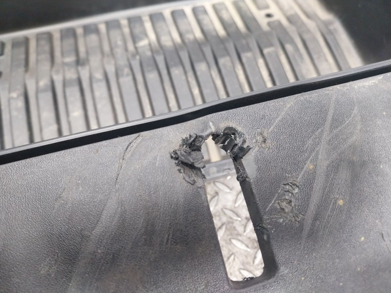 Recambio de moldura para tesla y referencia OEM IAM  1036010030 